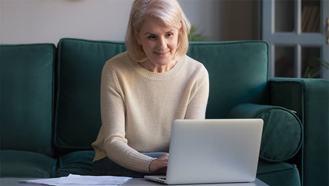 Educación virtual para adultos mayores: Inclusiva y creativa en la era digital